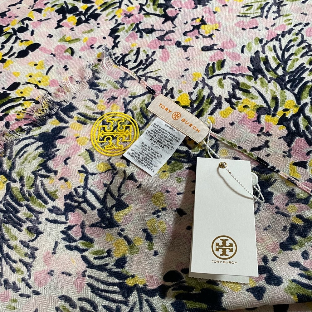Tory Burch Scarf - Picture 3 of 5